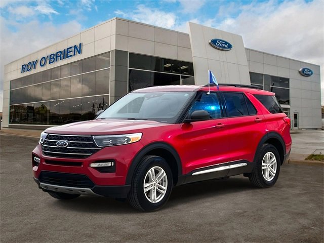 2023 Ford Explorer XLT's photo