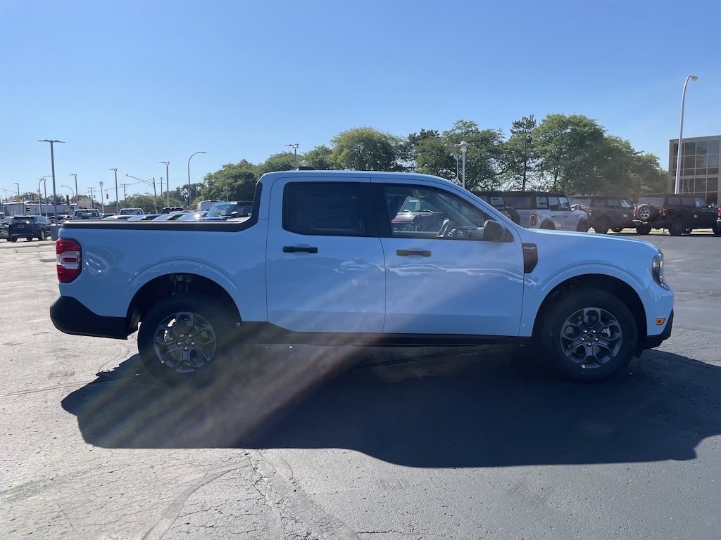 New 2026 Ford Maverick XLT TRUCK