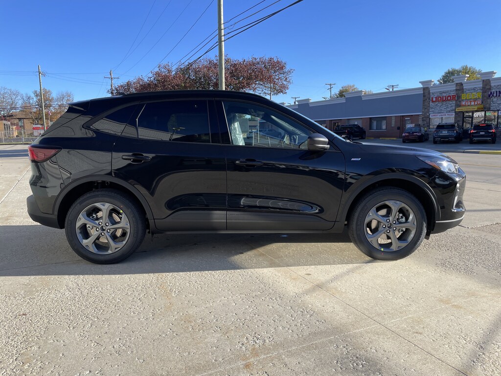 New 2026 Ford Escape ST-Line SUV