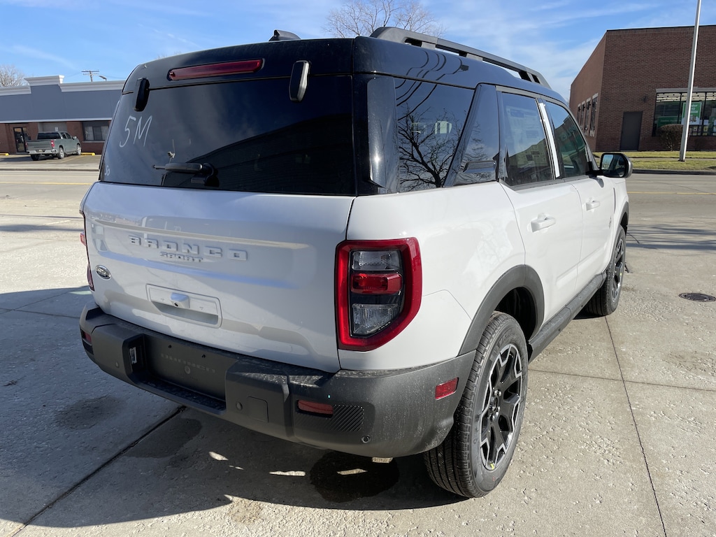 New 2025 Ford Bronco Sport Outer Banks SUV