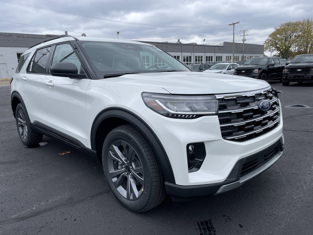 New 2026 Ford Explorer Active SUV