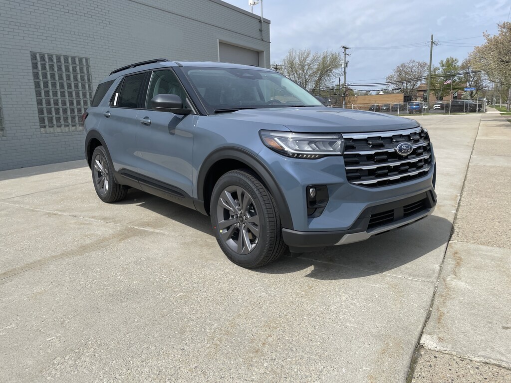 New 2026 Ford Explorer Active SUV