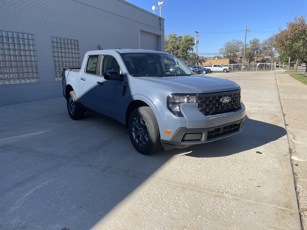 New 2025 Ford Maverick XLT TRUCK