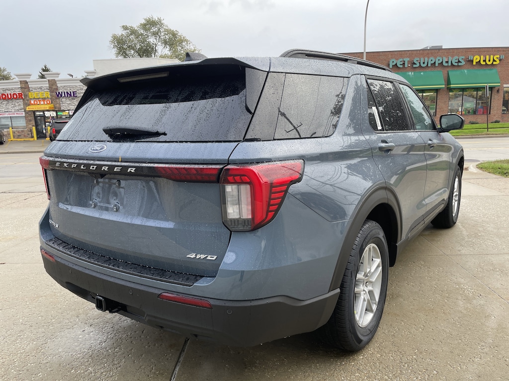 New 2026 Ford Explorer Active SUV