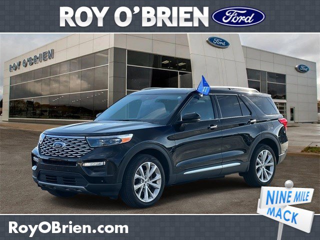 2023 Ford Explorer Platinum's photo