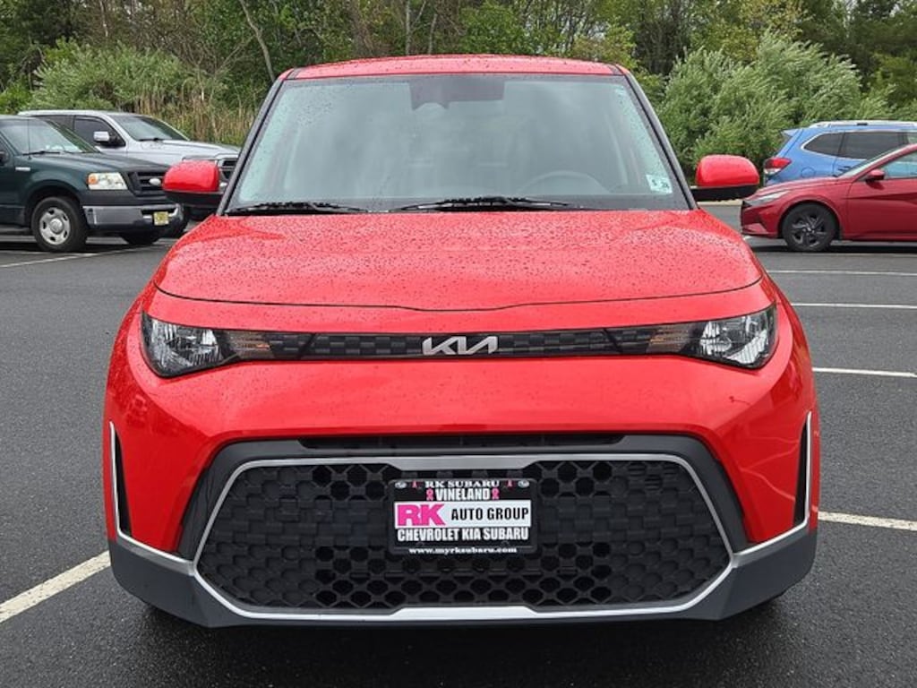 Certified 2023 Kia Soul LX Hatchback