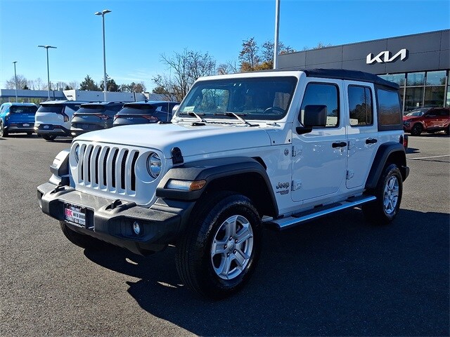 2020 Jeep Wrangler Unlimited Sport S photo 3