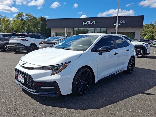 2020 Toyota Corolla SE photo 2
