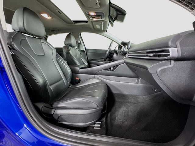 2024 Hyundai Elantra Limited - Photo 30