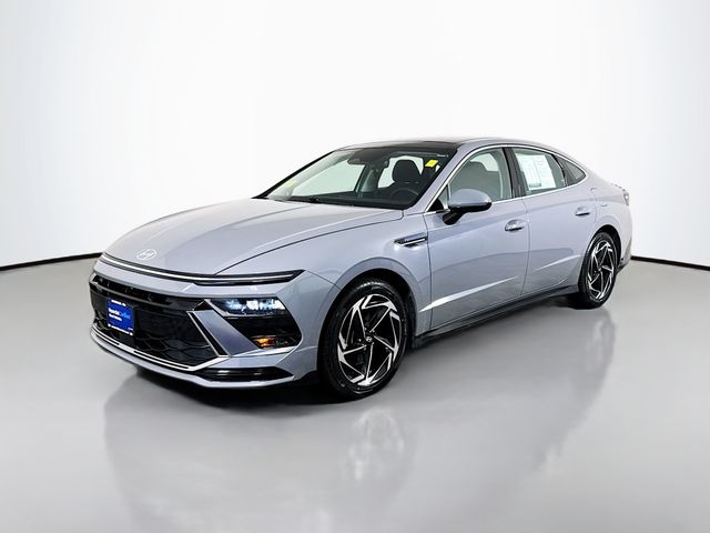 2024 Hyundai Sonata SEL - Photo 2