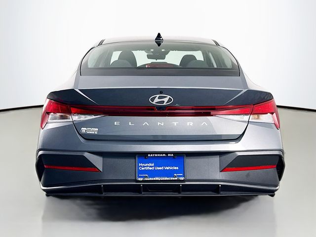 2024 Hyundai Elantra SE - Photo 7