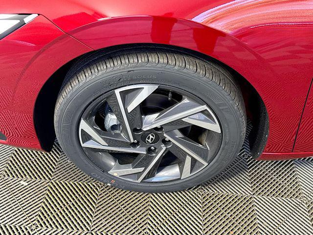 2025 Hyundai Elantra SEL - Photo 3