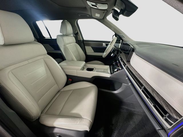 2024 Hyundai Santa Fe Limited - Photo 30