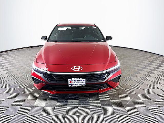 2025 Hyundai Elantra SEL - Photo 10