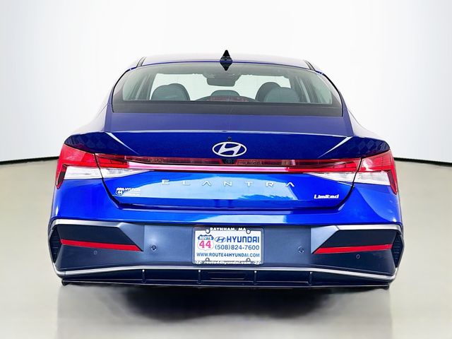 2024 Hyundai Elantra Limited - Photo 7