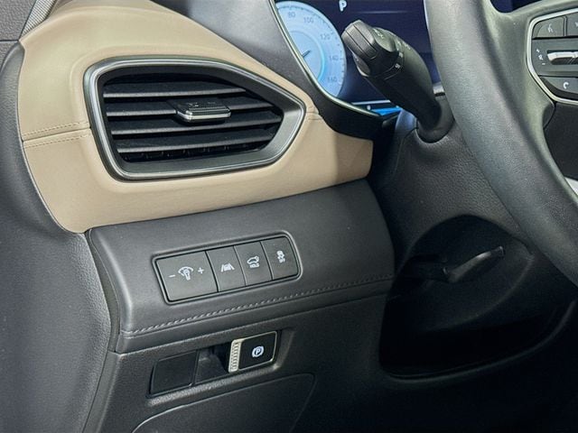 2023 Hyundai Santa Fe Limited - Photo 20