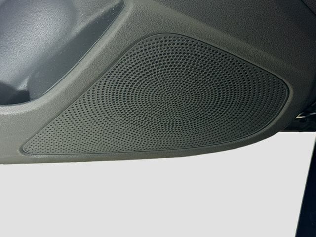 2023 GENESIS G70 Standard - Photo 15