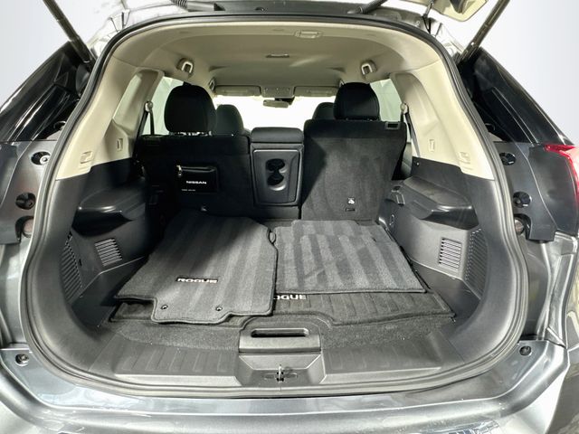 2019 Nissan Rogue SV - Photo 27