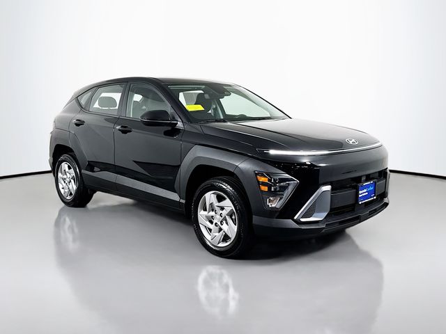 2024 Hyundai Kona SE - Photo 10