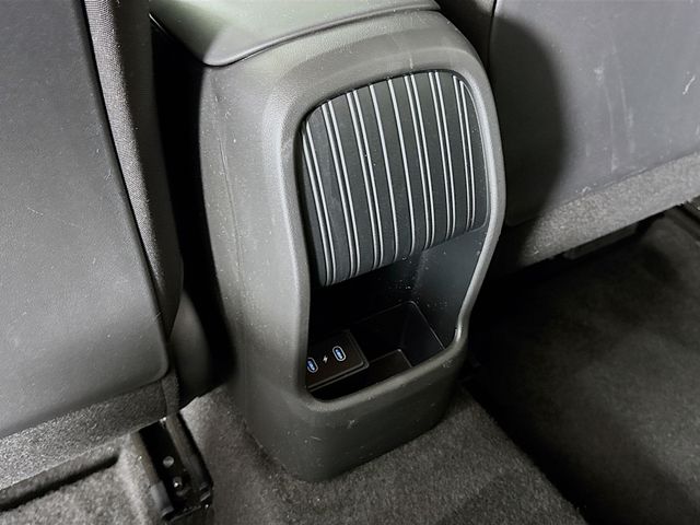 2024 Hyundai Kona SE - Photo 25