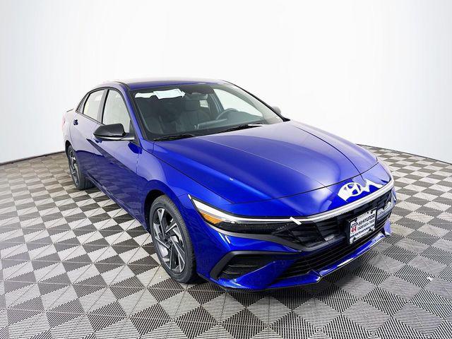 2025 Hyundai Elantra Blue - Photo 10