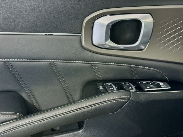 2023 Kia Sorento SX - Photo 14