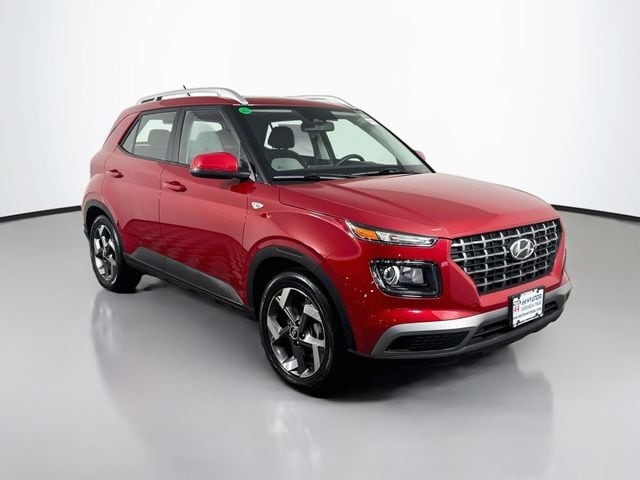 2023 Hyundai Venue SEL - Photo 10