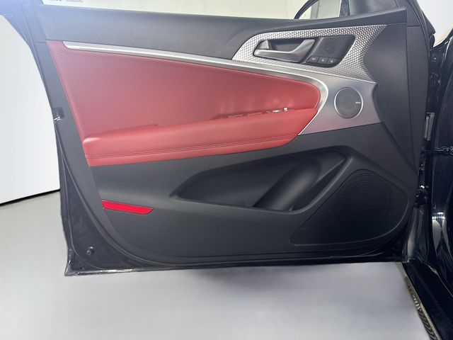 2023 GENESIS G70 Standard - Photo 13
