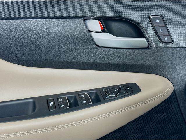 2023 Hyundai Santa Fe Limited - Photo 14
