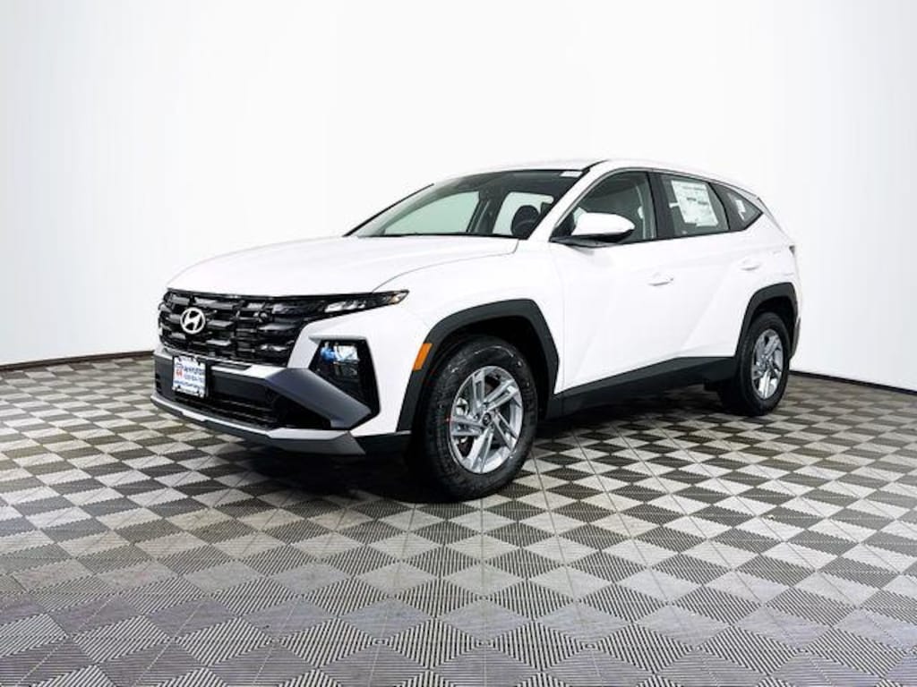 New 2026 Hyundai Tucson SE AWD SUV