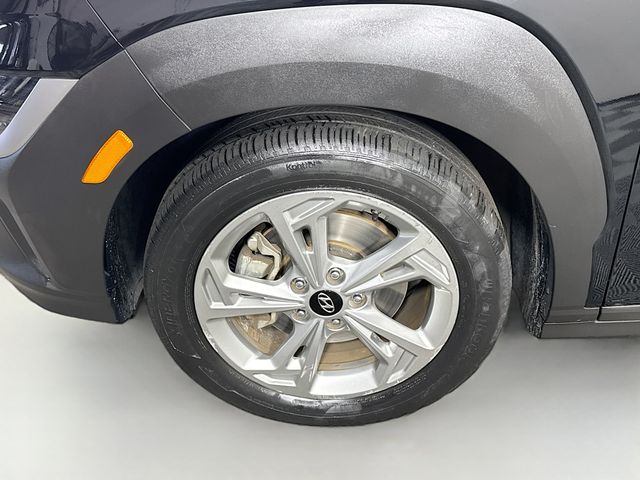 2023 Hyundai Kona SEL - Photo 4