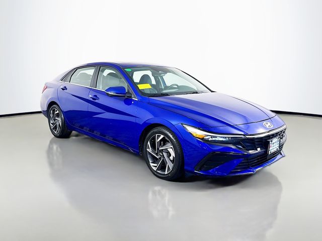 2024 Hyundai Elantra Limited - Photo 10