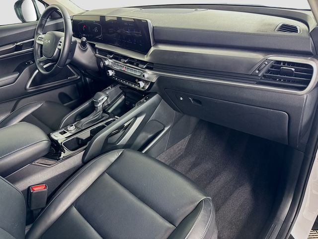 2023 Kia Telluride S - Photo 31