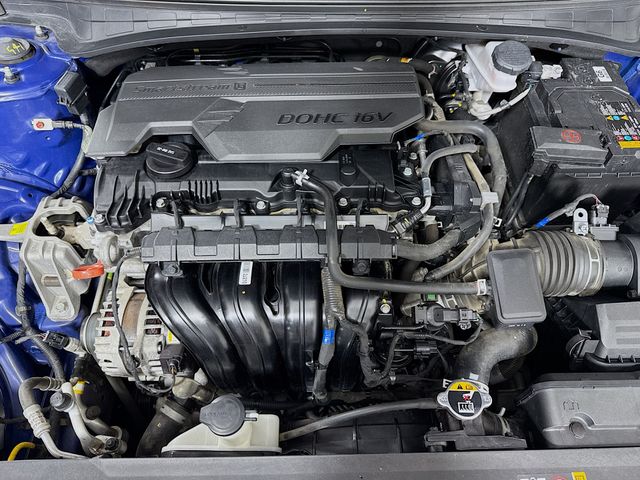 2024 Hyundai Elantra Limited - Photo 32