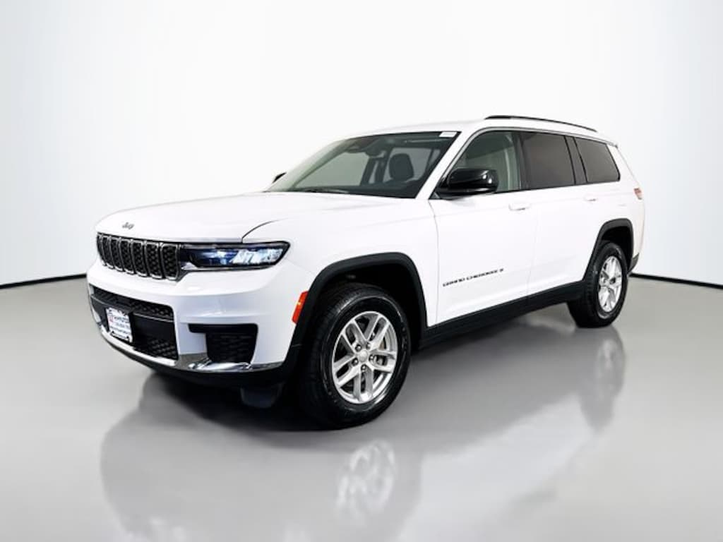 Used 2023 Jeep Grand Cherokee L Laredo SUV