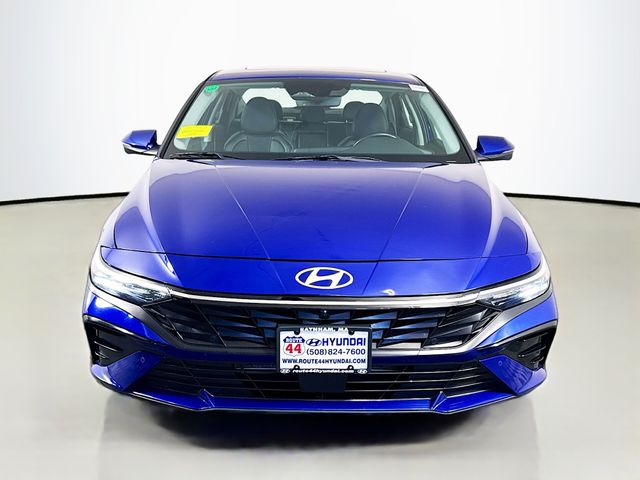 2024 Hyundai Elantra Limited - Photo 11