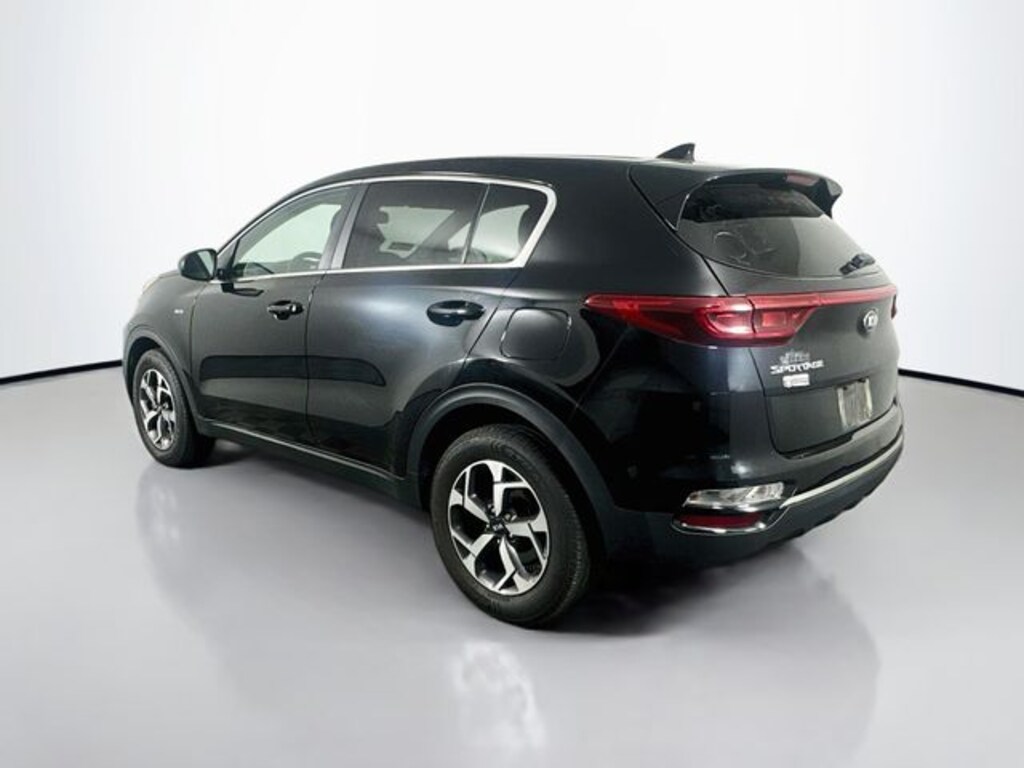 Used 2020 Kia Sportage LX SUV