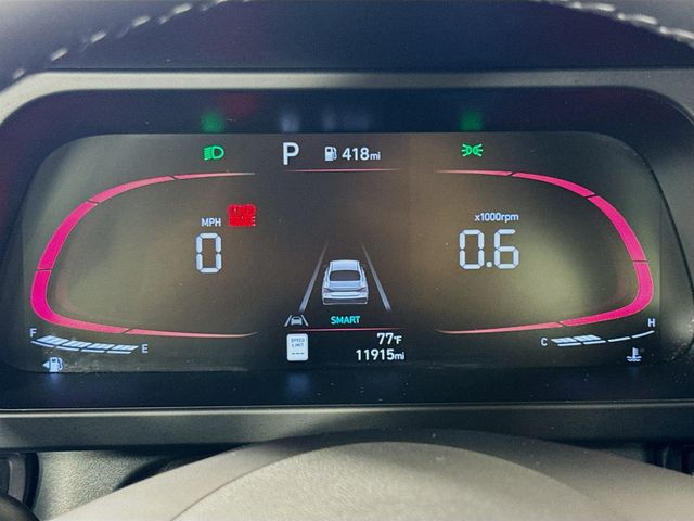 2025 Hyundai Elantra SEL - Photo 20