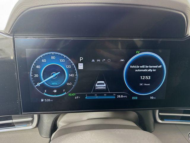 2025 Hyundai Elantra Blue - Photo 13