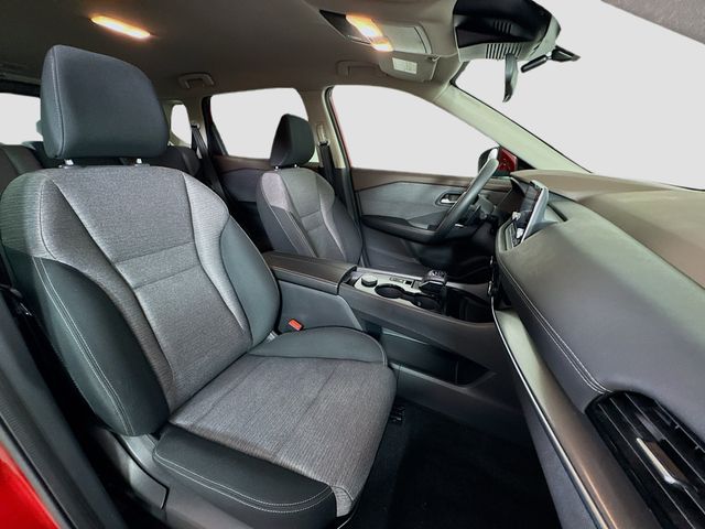 2021 Nissan Rogue SV - Photo 29