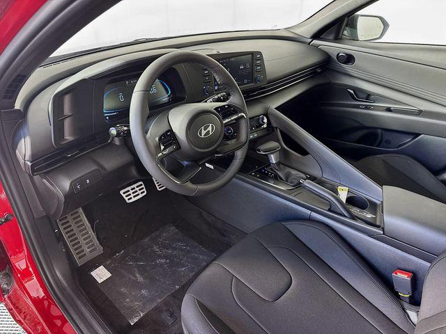 2025 Hyundai Elantra SEL - Photo 11