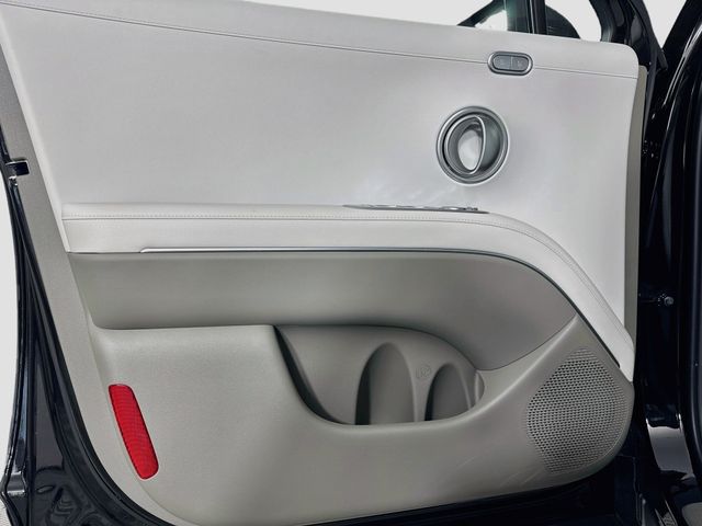2026 Hyundai Palisade Limited - Photo 13