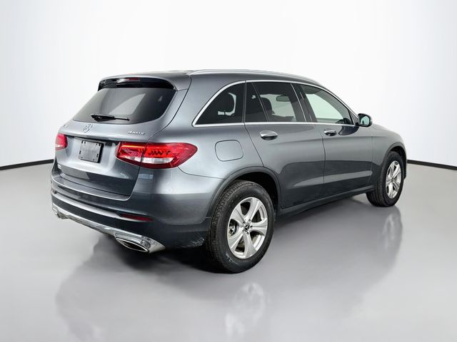 2017 Mercedes-Benz GLC GLC300 - Photo 6
