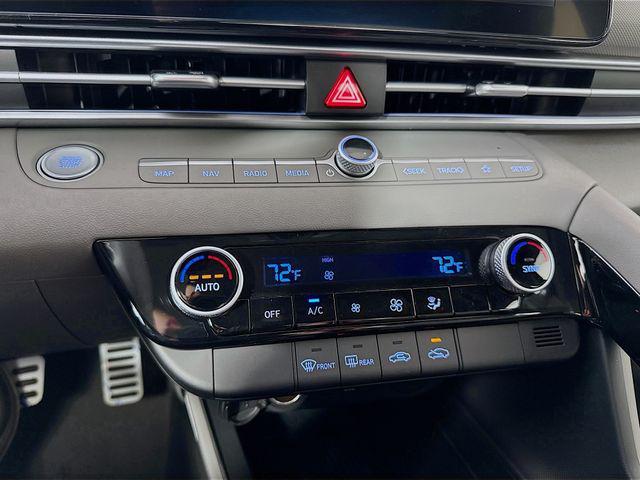 2025 Hyundai Elantra Blue - Photo 16