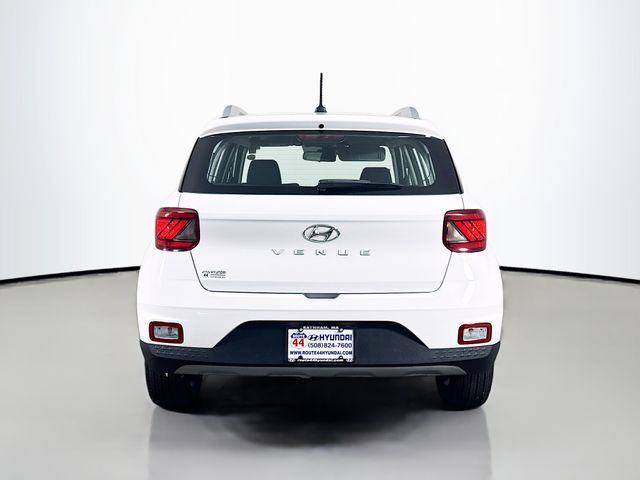 2023 Hyundai Venue SEL - Photo 7