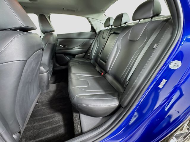 2024 Hyundai Elantra Limited - Photo 27
