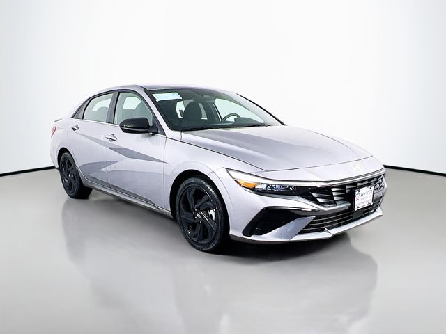 2026 Hyundai Elantra SEL - Photo 10