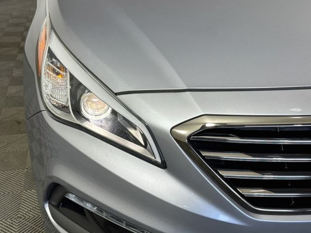 Used 2016 Hyundai Sonata Limited w/PZEV Sedan