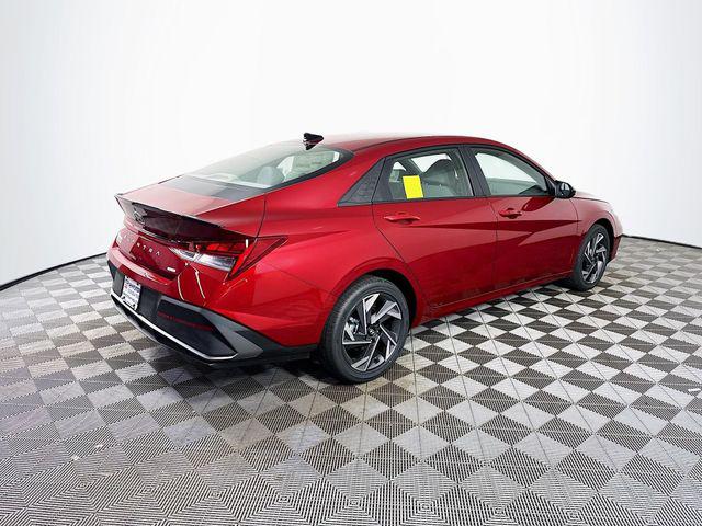 2025 Hyundai Elantra Blue - Photo 8