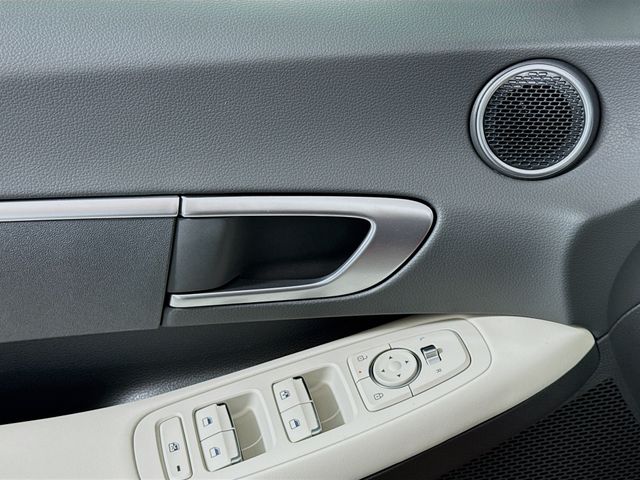 2026 Hyundai Sonata SE - Photo 13